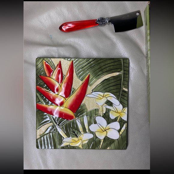 Serving Tile Tropical Hawaii w/ knife. - Picture 4 of 9